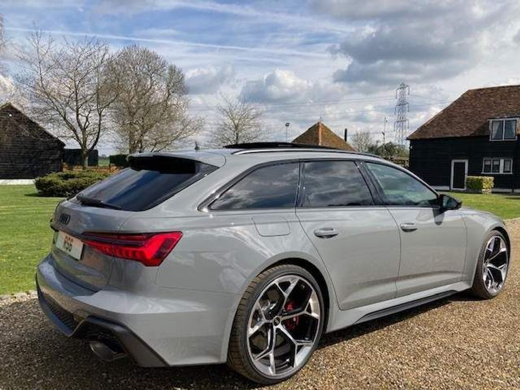 Audi RS6 Avant 4.0 TFSI V8 Performance Carbon Vorsprung Tiptronic quattro