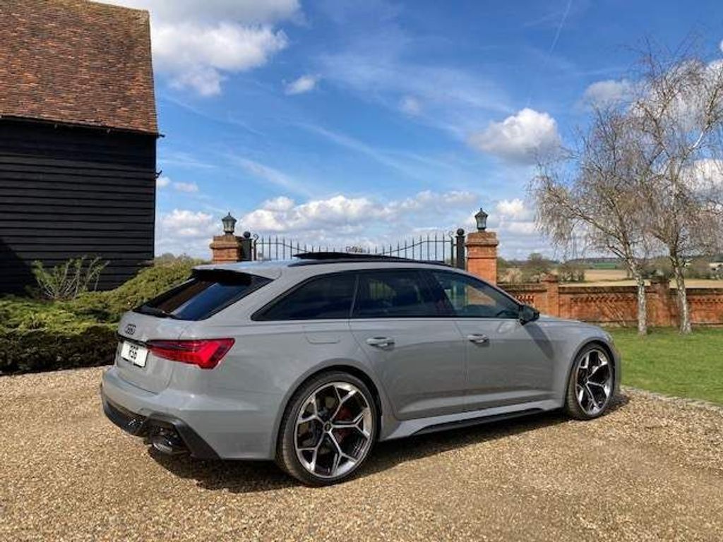 Audi RS6 Avant 4.0 TFSI V8 Performance Carbon Vorsprung Tiptronic quattro