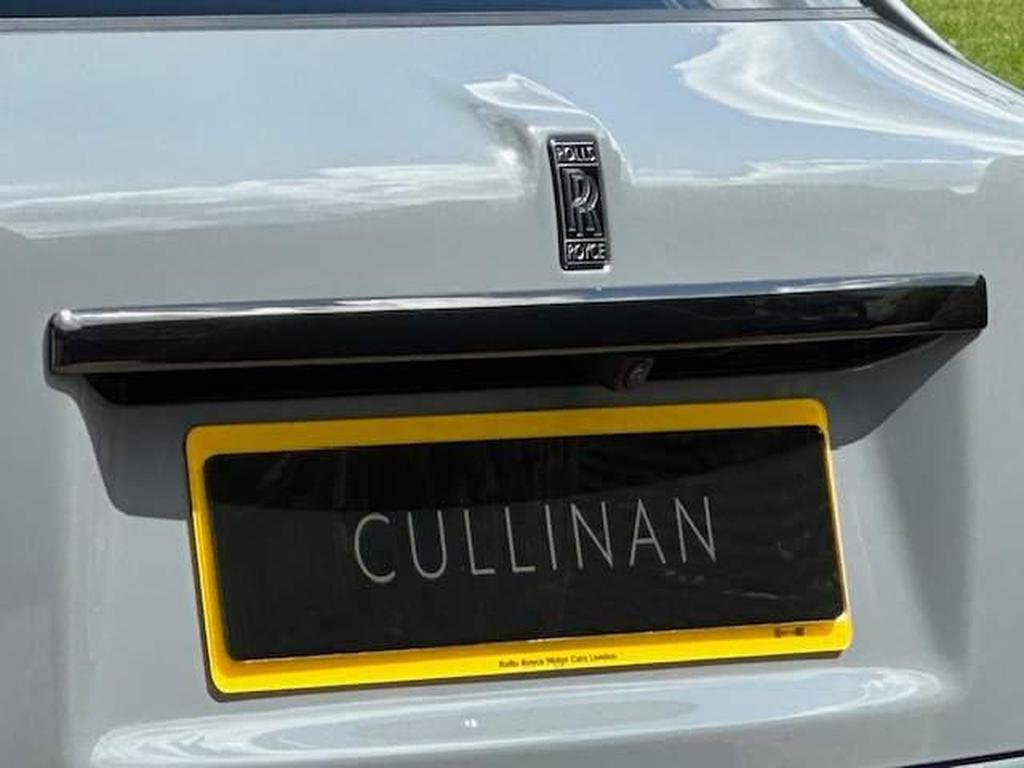 Rolls-Royce Cullinan Black Badge 6.75 V12