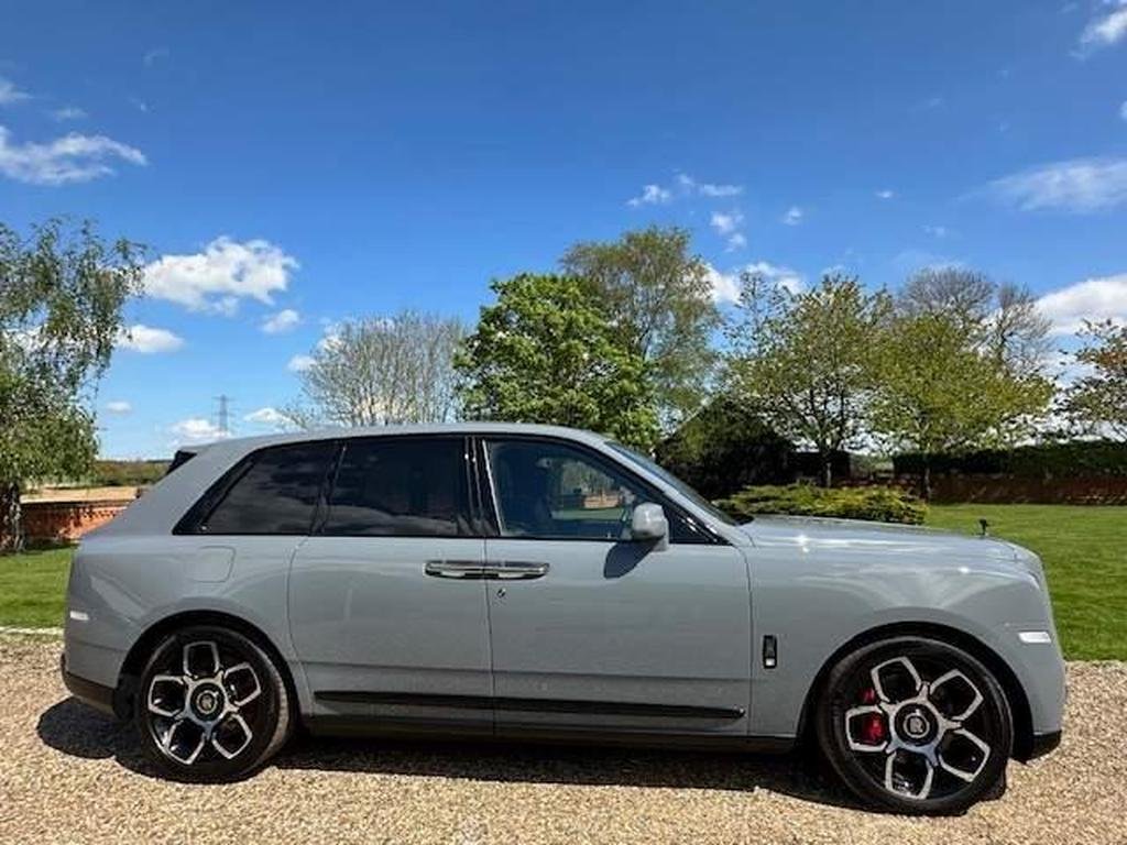 Rolls-Royce Cullinan Black Badge 6.75 V12